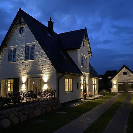 Neu! Ferienhaus Litj Horsa Hoog - Luxus, Lage, Leichtigkeit Mit Wellenrauschen In Wenningstedt Sylt ภายนอก รูปภาพ