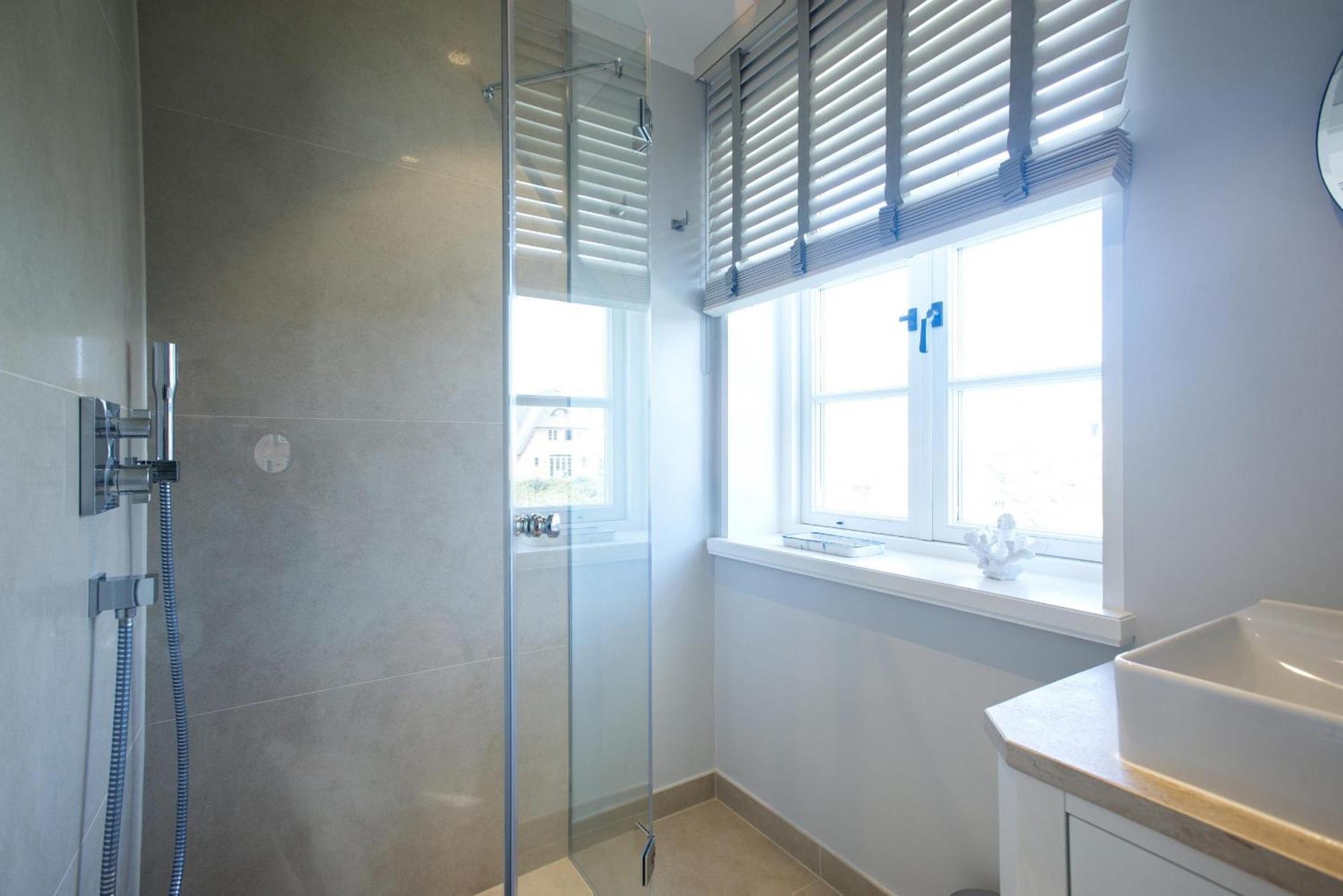 Neu! Ferienhaus Litj Horsa Hoog - Luxus, Lage, Leichtigkeit Mit Wellenrauschen In Wenningstedt Sylt ภายนอก รูปภาพ